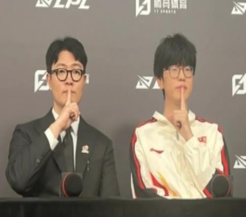 Jiejie：今天队内发挥最好的应该是我，其他人都有一些失误