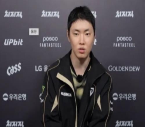 Chovy：分组对抗赛是临时同盟，我不太能入戏