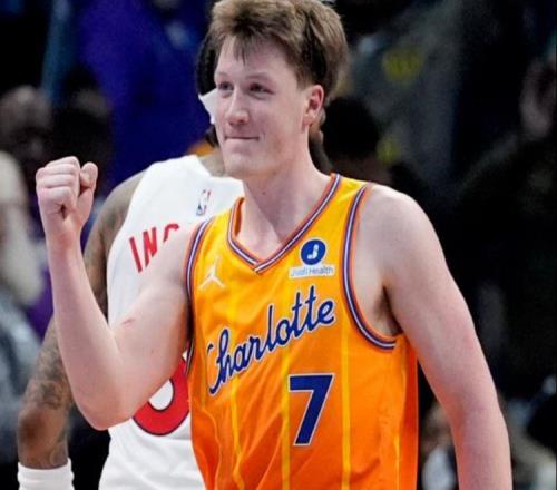 交易吧，三球！牛X，64.5%，米勒毒奶此人必超库里