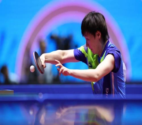 王曼昱战胜孙颖莎,成为卫冕全运会乒乓球女单冠军第四人