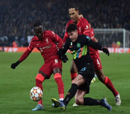 凌晨4点欧冠18亿对决!5大攻击手对飙:标王领衔萨拉赫出局