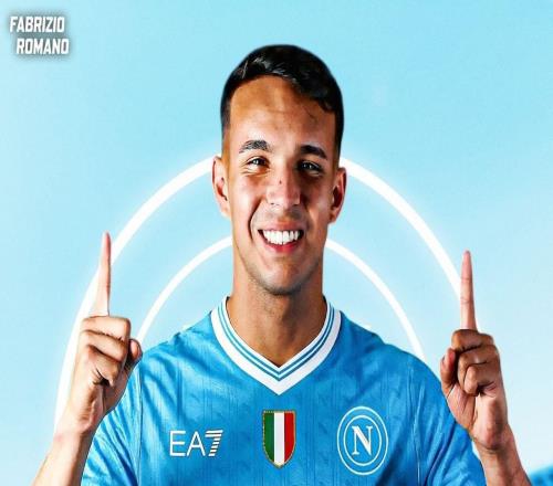 HWG！羅馬諾：那不勒斯總價2000萬歐簽維羅納前鋒焦瓦內