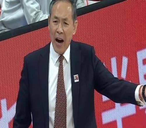 许利民：上一场输球后大家心里不舒服开会到深夜彻底找出问题所在