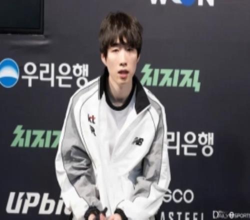 Ghost：隊友走在一條並不輕鬆的道路，要指責的話就指責我吧