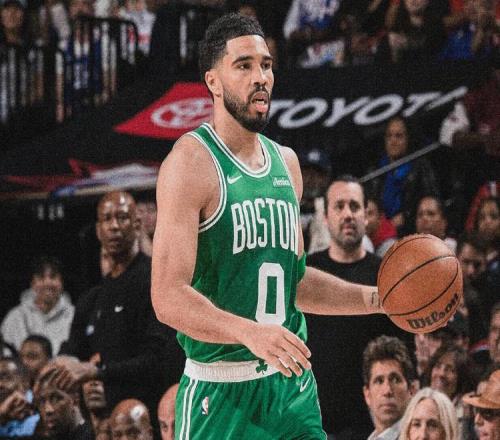 塔图姆25+7中关键3分，凯尔特人赢76人21，布朗25+7马克西31分