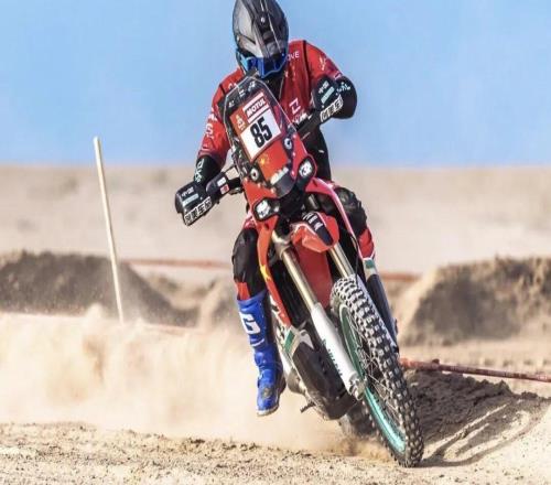 曾被嘲笑为“疯子”，如今他是世界冠军：张雪，打了多少人的脸