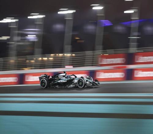 從極速到體能：頂級賽車運動的專業(yè)補水科學(xué)到底有多重要