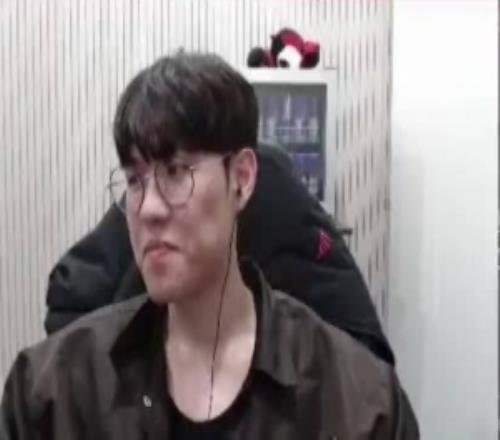 Oner：我要是再在T1续约，那可真得干到头发白才行了啊