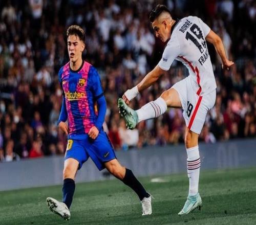 凌晨4点巴萨打响欧冠复仇战:曾遭对手双重羞辱首发曝光