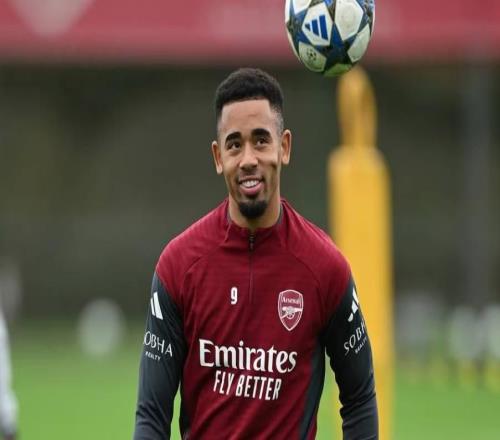 官方:热苏斯进入阿森纳欧冠A名单,顶替受伤的小将道曼