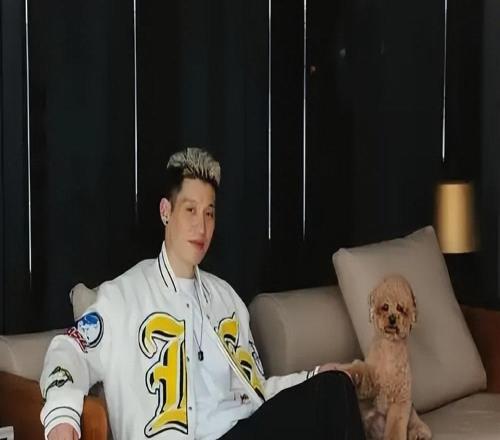 經紀人和楊毅爆料！林書豪在CBA遭國內球員恐嚇，再突破就被廢掉