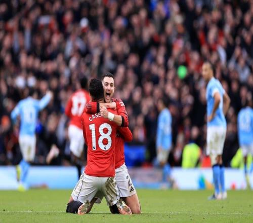 曼晚:卡塞米罗的红魔生涯进入尾声,俱乐部可签下一名年轻中场