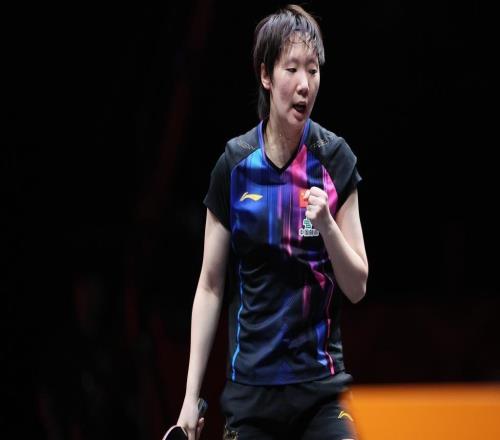 WTT香港总决赛,王曼昱4比2战胜蒯曼成功卫冕