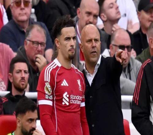 利記球員被迫選邊柯蒂斯挺斯洛特