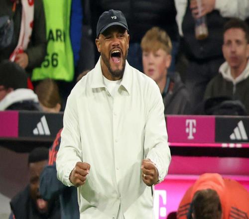 孔帕尼:不关注拜仁已11连胜,只想赢下接下来的11场比赛