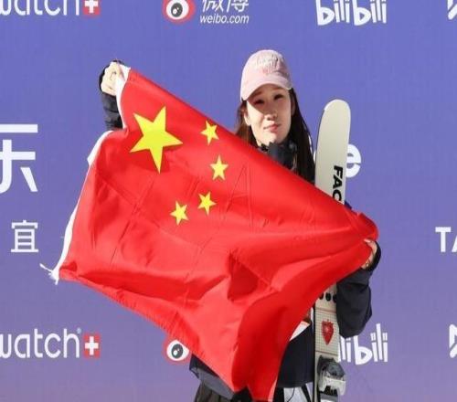 滑雪大跳台世界杯摘铜,刘梦婷:冬奥会要与顶尖选手掰手腕