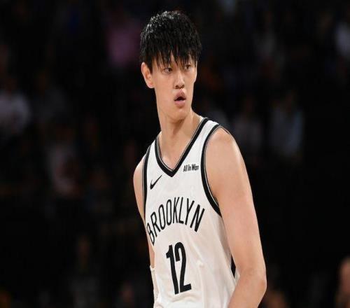 篮网官宣裁掉曾凡博:面临两种选择加入发展联盟或回CBA争冠