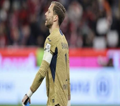 考察门将,德国队主帅纳格尔斯曼观战拜仁vs霍芬海姆