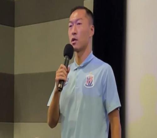 吳曦：希望全隊所有的球員展示出擔當，最后7場比賽我們一起戰(zhàn)斗