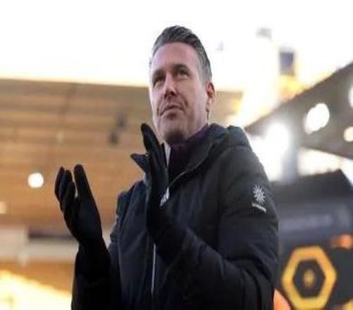 爱德华兹:执教狼队一直是我的梦想很高兴球队连续4场不败