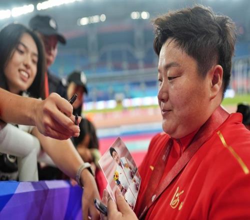 荣耀终章全运五连冠,巩立姣是照亮中国女子投掷的那束光