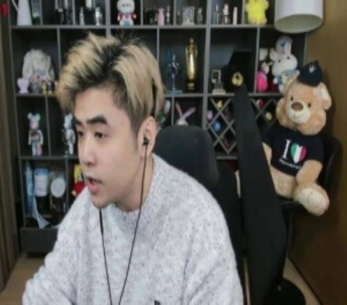 Elk去WBG當院長朱開：zika坦克不如戰士，小虎三把打得很糟糕