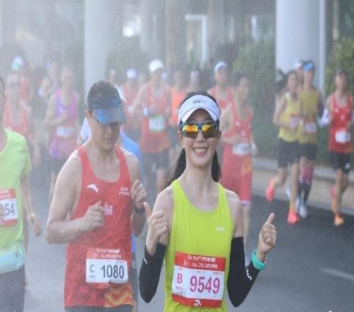 冬至的儀式感是廣馬給的！多圖直擊2025廣馬燃動羊城