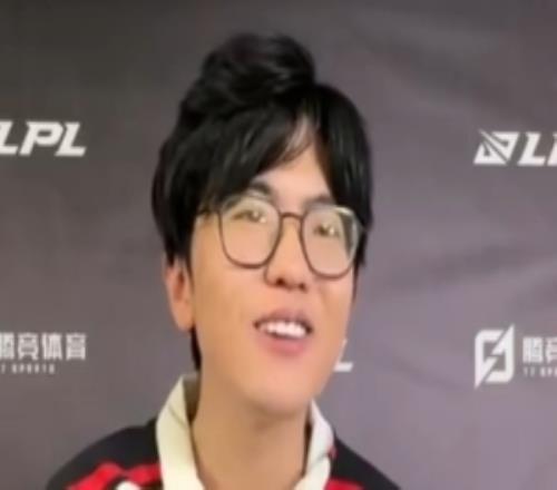 jiejie：時間轉變讓自己變得更成熟我覺得人生本就應該跌宕起伏