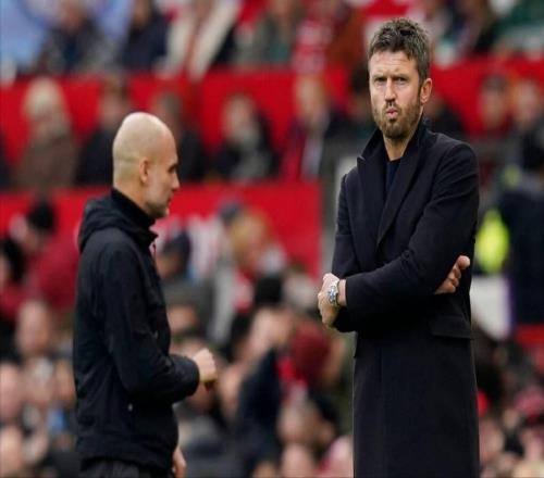 DNA！卡里克回歸首秀即天秀，瓜迪奧拉自食苦果，曼聯(lián)坐四望三