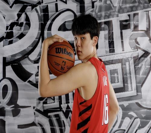 隊記預測：楊瀚森場均8+7+3！其他中國球員新秀賽季數據如何