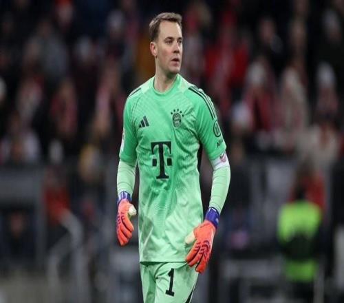 这是你效力过的最强拜仁诺伊尔:我会说是最佳之一