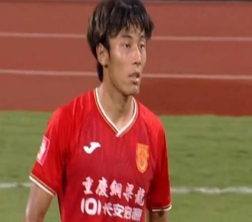 冲超福将,和晓强三年内先后帮助西海岸、英博,铜梁龙冲超