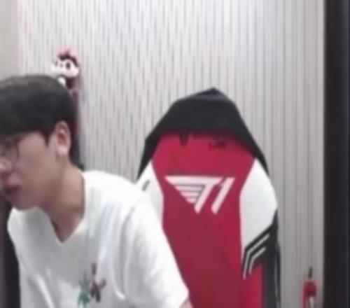 Doran：外賣被漏兩顆荷包蛋原本想給兩星最后“協(xié)商”給了四顆星