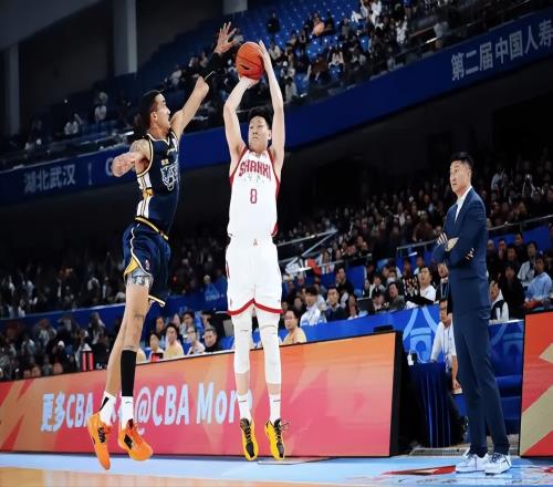 山西男篮捡到宝了!193cm后卫实力强劲,3场比赛场均30+