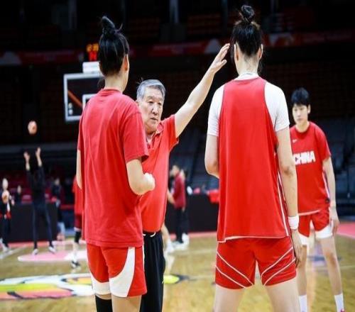 前瞻中国女篮最后一战仍需竭尽全力,为世界杯分组抽签打基础