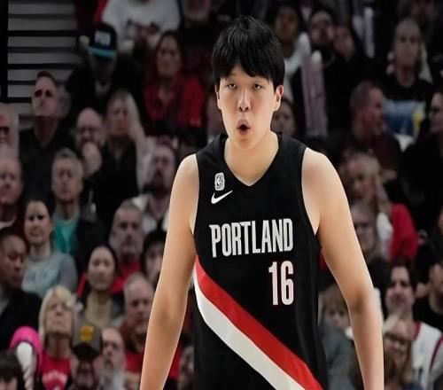 杨瀚森第5次0分:仅95秒后三节被弃用NBA生涯三分合计21中3