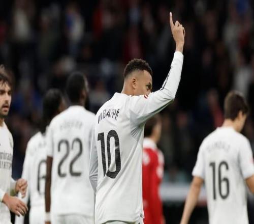 阿斯：眾志成城，皇馬希望復(fù)刻巴薩上賽季聯(lián)賽翻盤奪冠的軌跡