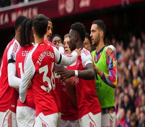 英超積分榜：阿森納取勝反超登頂，利物浦連敗滑落第二