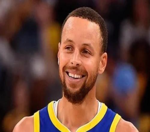 Shams:库里还将因为右膝的伤势缺席未来10天的比赛