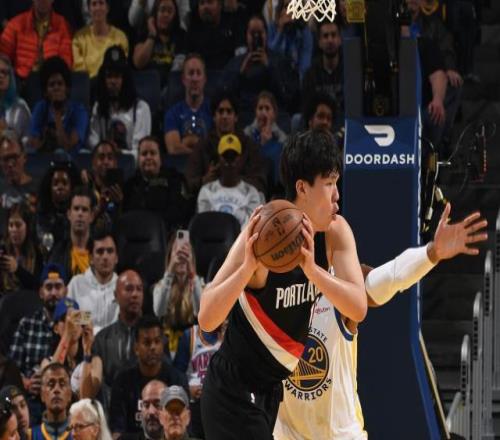 隊記指出楊瀚森癥結：場上意識慢還跟不上NBA節(jié)奏