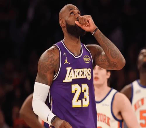 30分15板8助！就在今天，一項(xiàng)塵封60年的NBA紀(jì)錄被東契奇打破了