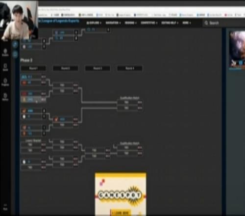 记得讲解EWC预选赛赛制：至少要打进预选赛前三才有可能晋级