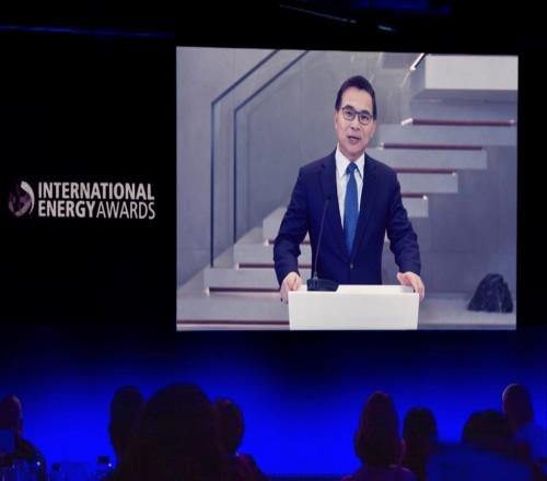 远景张雷获国际能源界顶级殊荣，旗下FE车队彰显中国力量