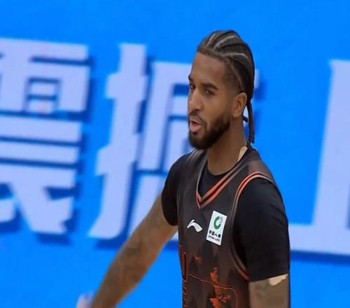 又赢了!CBA劲旅豪取7连胜,外援38分挡不住,本土核心9分