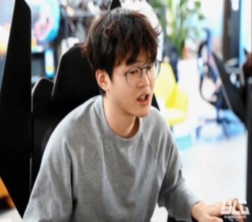 戰勝NIP後，Xun發文：okok，給大家打個年後開門紅