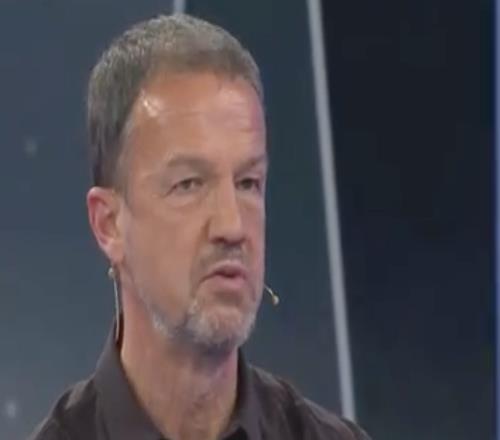 博比奇:若多特想保持一贯性,就应让施洛特贝克世界杯前做决定