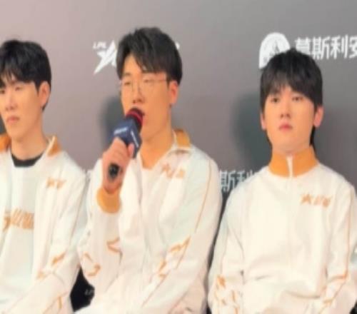 Kael談配合JKL：看他選了梅爾之后拿潘森十分滿的話我想給他十分