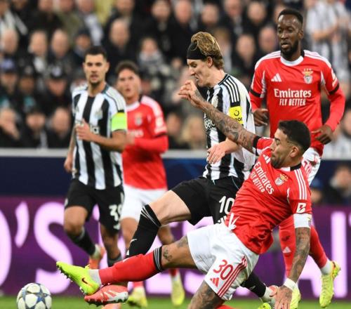 崩盘惨败!穆里尼奥耻辱一战,欧冠3连败