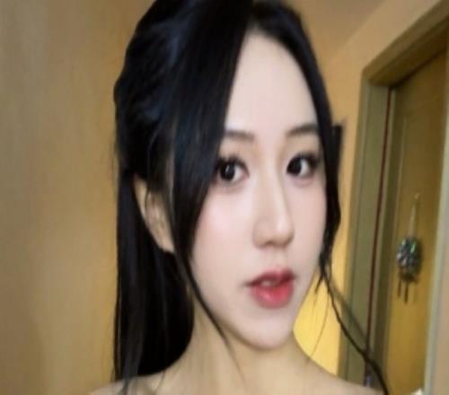 前LPL解說suki曬照:今天像誰