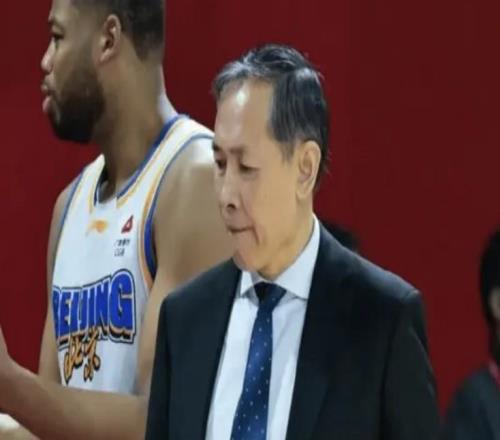 许利民：有些球员吊儿郎当，毫无责任感，如果不改变这支北京毫无希望